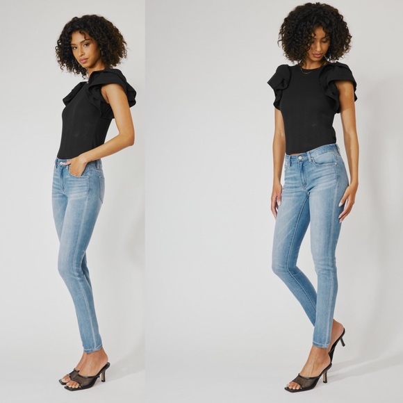 Preowned KanCan Light Wash Ashlyn Mid Rise Super Skinny Jeans 28 Juniors 9 - Picture 4 of 14